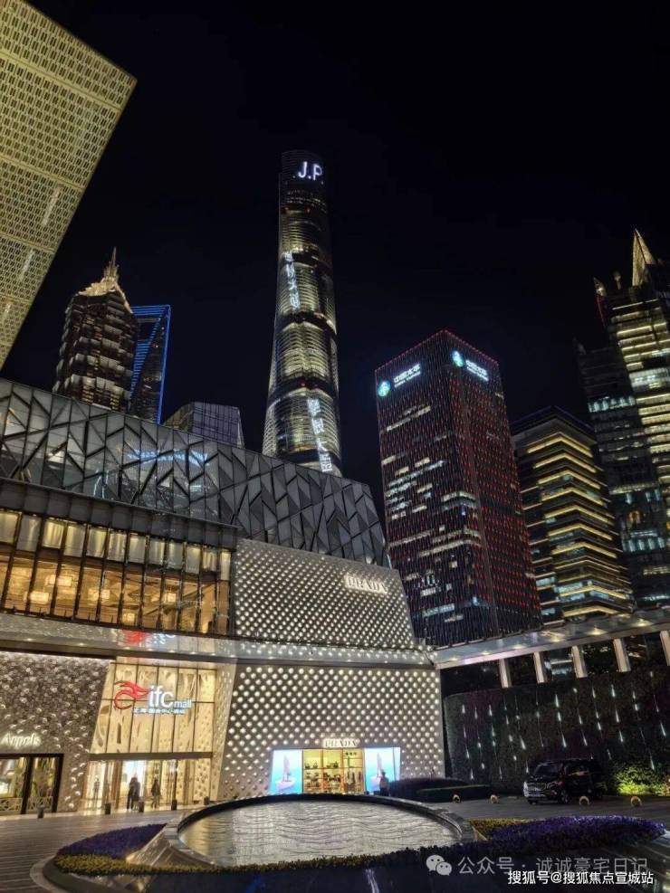 陆家嘴滨江凯旋门售楼处_滨江凯旋门(营销中心)网站_售楼处地址_电话_价格曝光_最新房源情况_户型_中心电线小时咨询热线(图6)